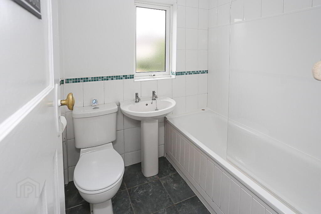 Photo 24 of 23 Willowholme Drive, Belfast