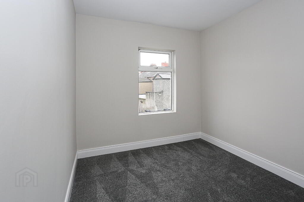 Photo 30 of 23 Willowholme Drive, Belfast