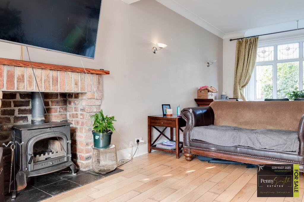 Photo 4 of 19 Osborne Park, Bangor