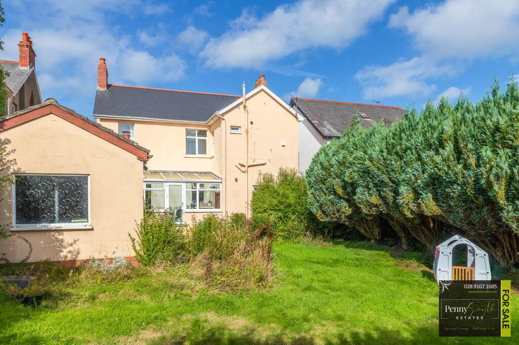 Photo 30 of 19 Osborne Park, Bangor