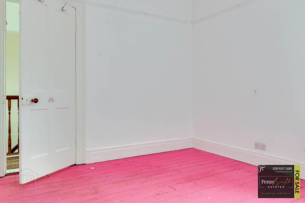 Photo 24 of 19 Osborne Park, Bangor