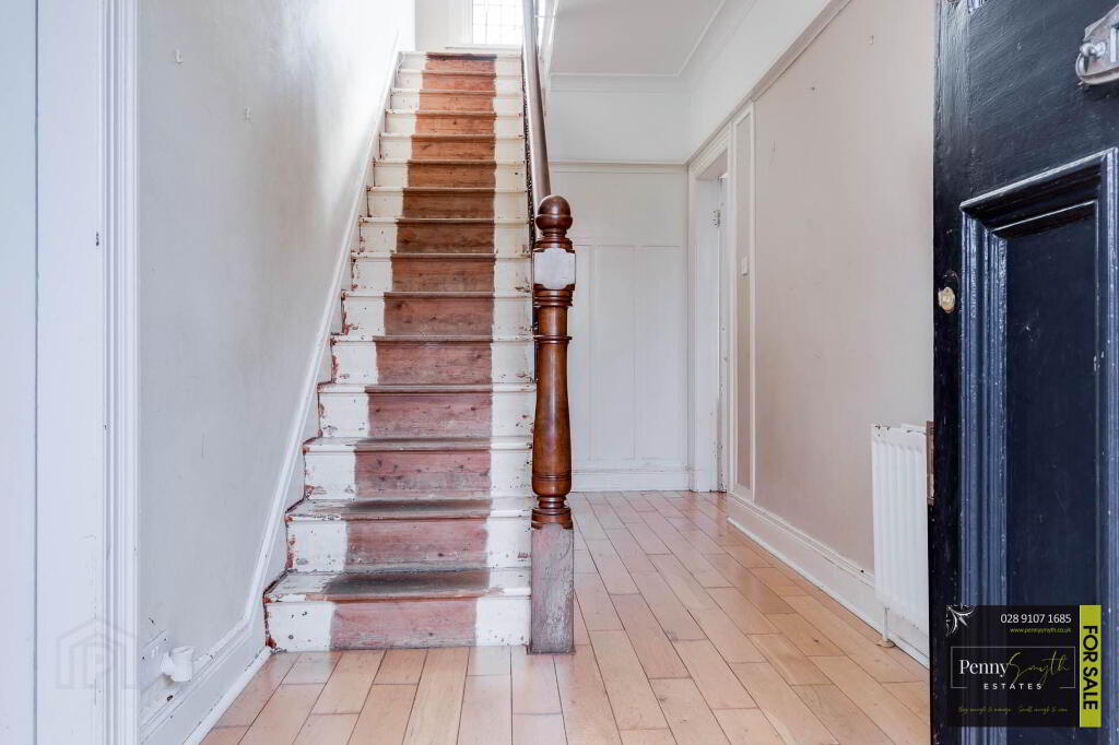 Photo 3 of 19 Osborne Park, Bangor