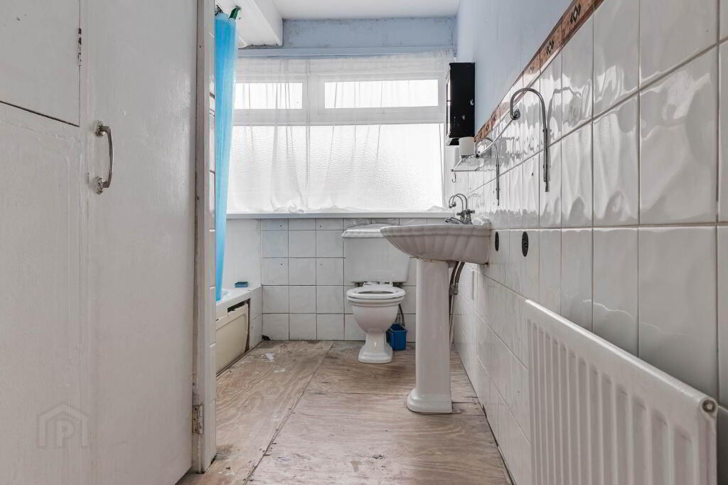 Photo 22 of 13 Lisadell Drive, Bangor