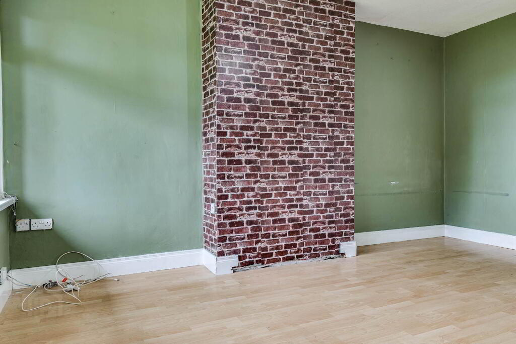 Photo 5 of 13 Lisadell Drive, Bangor