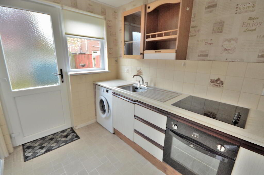 Photo 5 of 10 Manor Crescent, Bangor