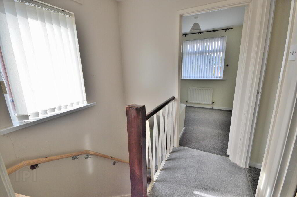 Photo 7 of 10 Manor Crescent, Bangor