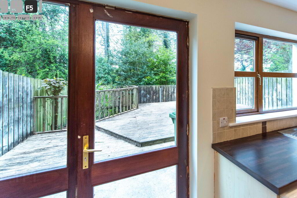 F5 Property - 19 Redwood Dale-3972