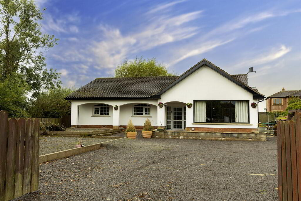 69 Kesh Road, Maze, Lisburn, BT27 5RR