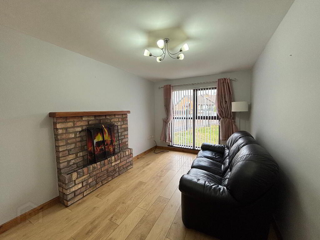 Photo 8 of 62 Laurelgrove Dale, Belfast