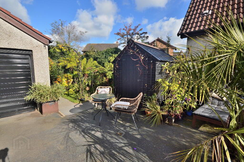 Photo 28 of 24 Tadworth, Bangor