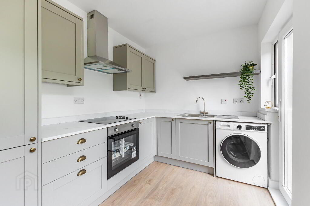 Photo 7 of 132 Joanmount Gardens, Belfast