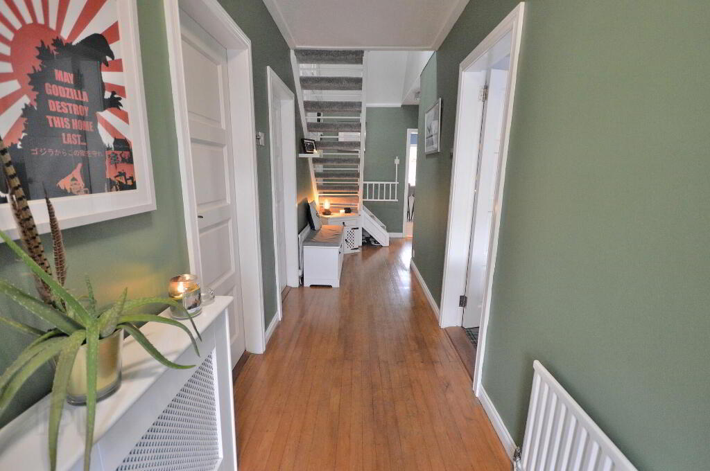 Photo 4 of 50 Silverstream Avenue, Bangor