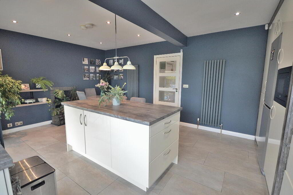 Photo 13 of 50 Silverstream Avenue, Bangor