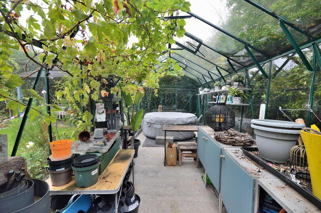 Photo 36 of 50 Silverstream Avenue, Bangor