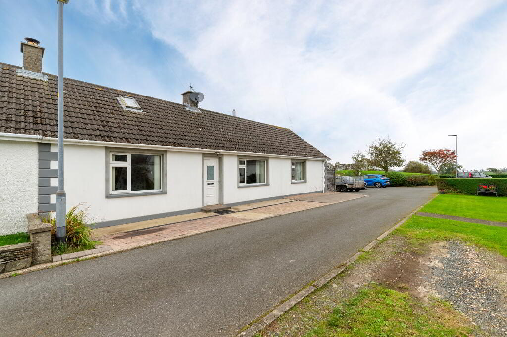 2 St. Tassachs Gardens, Downpatrick, BT30 7JS