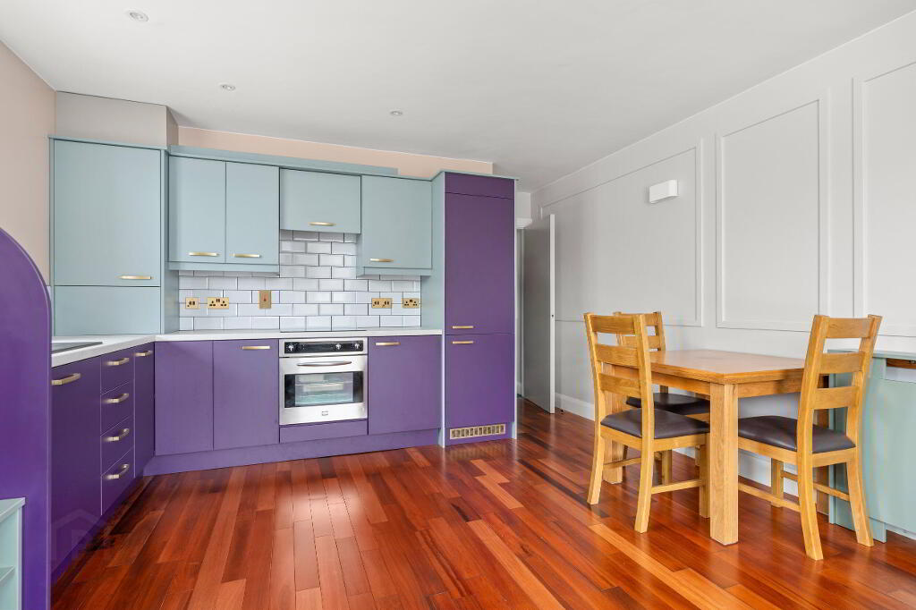 Apt 4 438 Antrim Road-kitchen dining