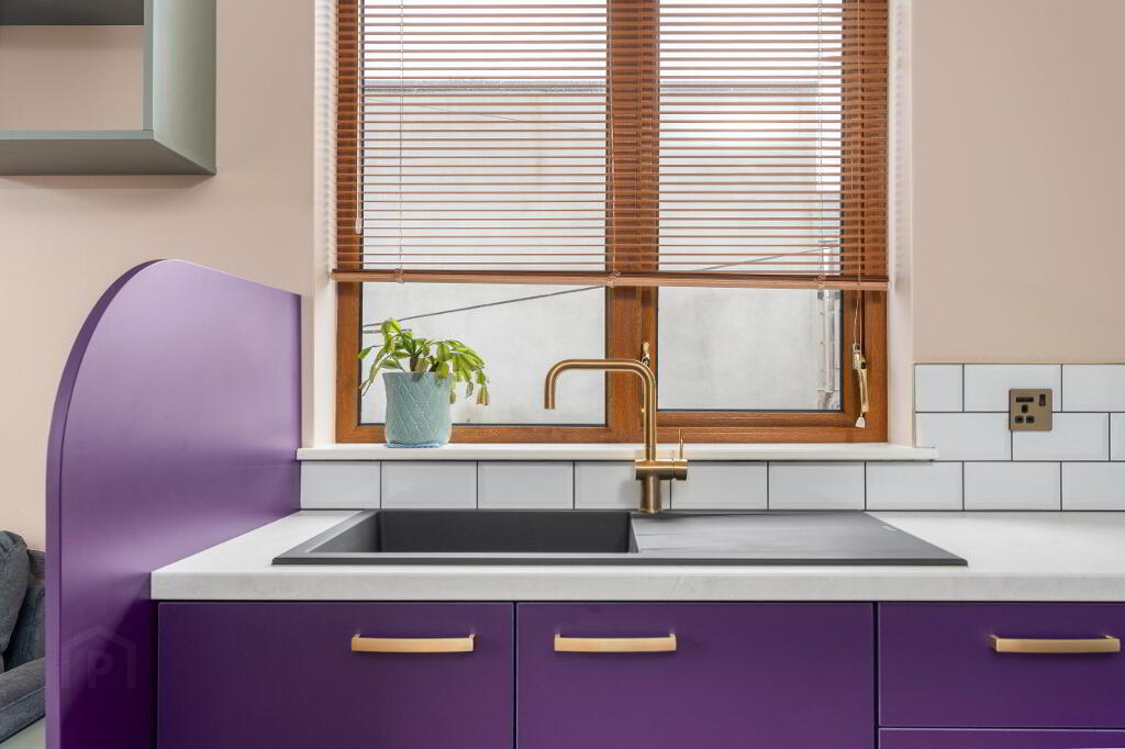 Apt 4 438 Antrim Road-kitchen sink