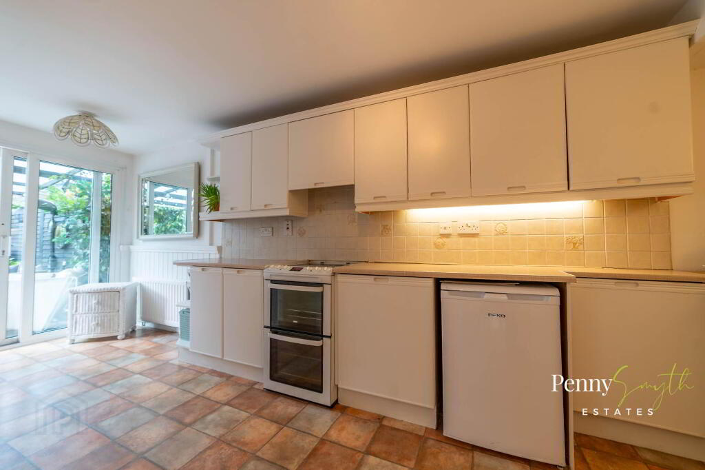 Photo 7 of 4 Park Avenue, Bangor