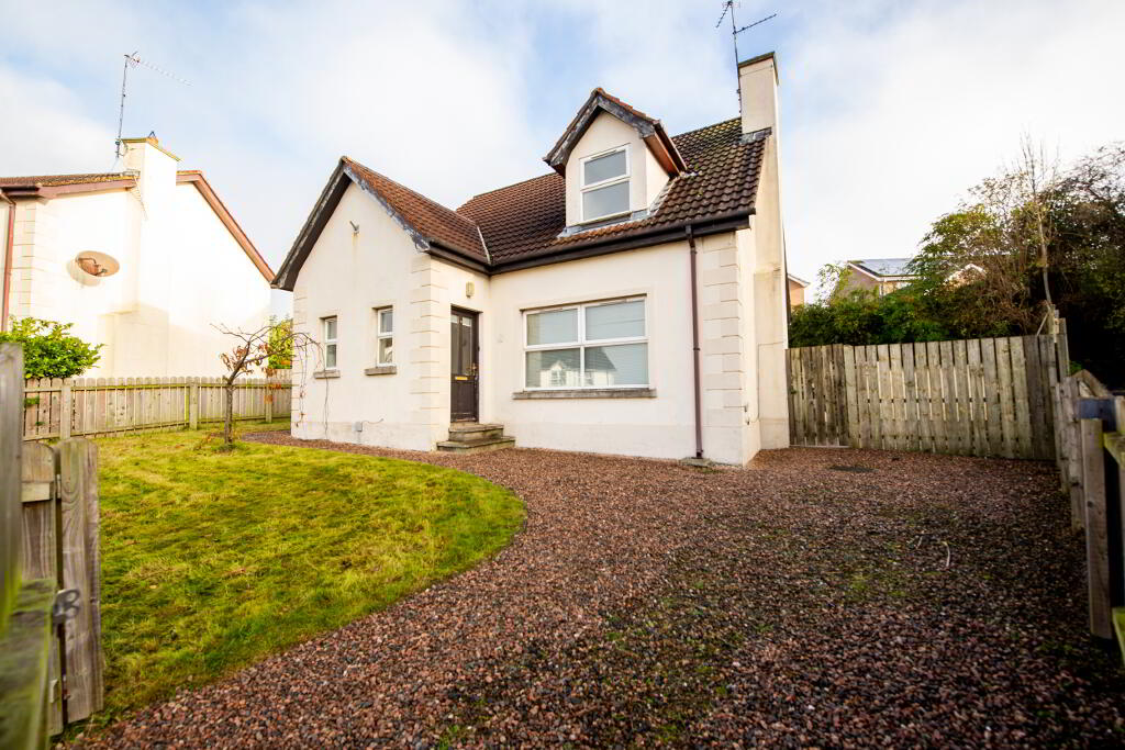 Photo 1 of 38 Castle Rise, Tandragee, Craigavon