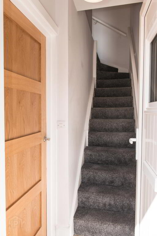 Photo 2 of 34 Avoniel Parade, Belfast