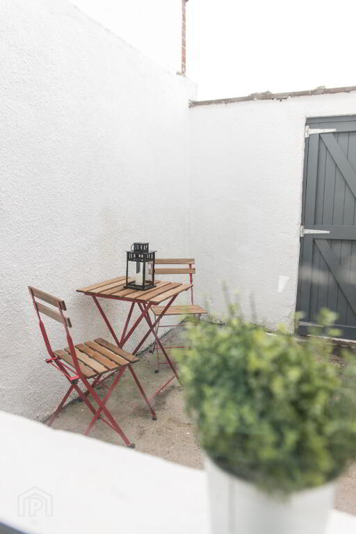 Photo 14 of 34 Avoniel Parade, Belfast