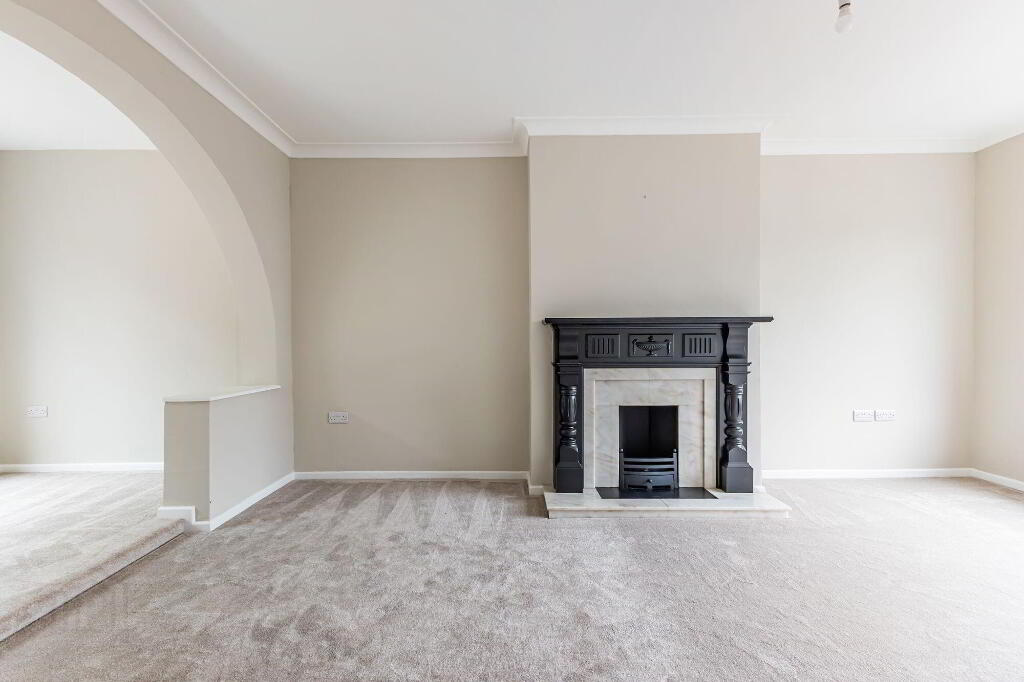 Photo 5 of 27 Orangefield Park, Belfast