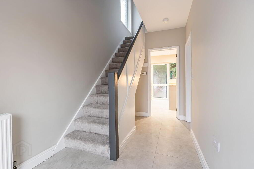 Photo 3 of 27 Orangefield Park, Belfast