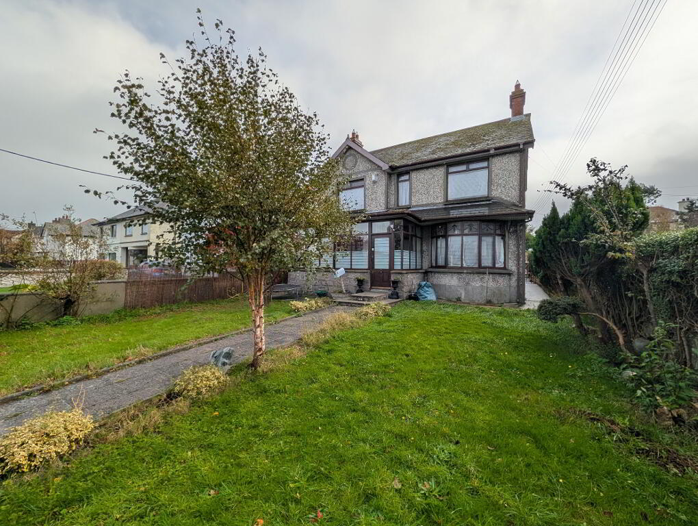 Photo 2 of 55 Dundrum Road, Newcastle