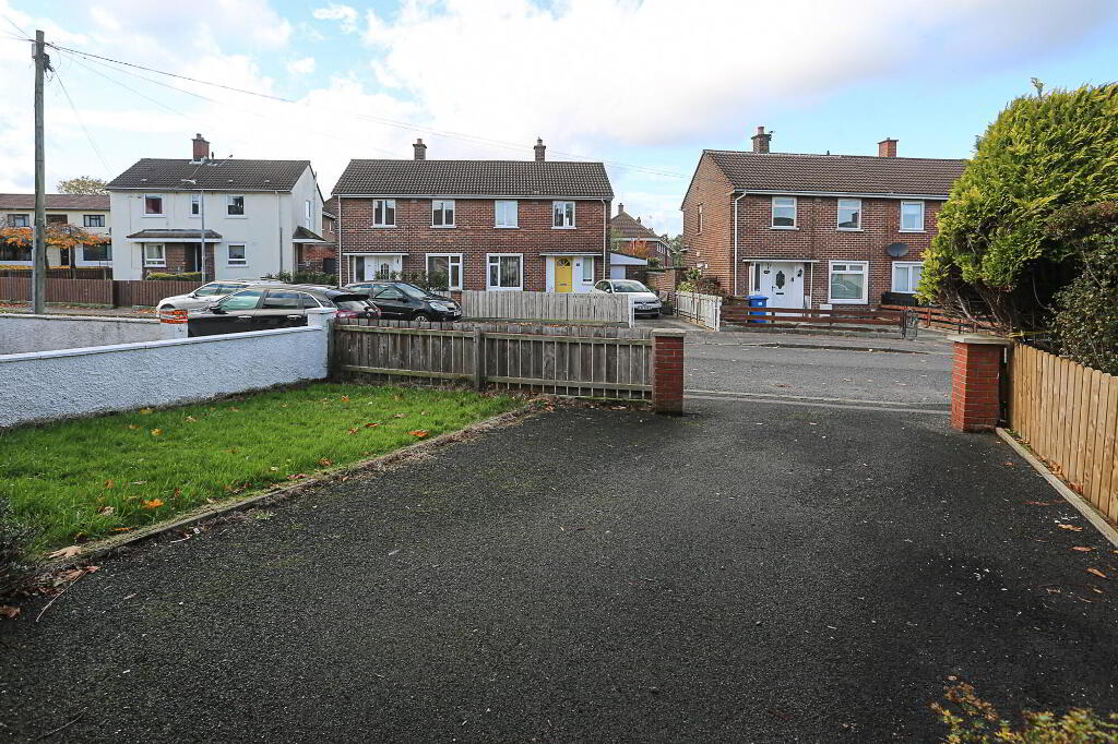 Photo 19 of 25 Flush Park, Rosetta, Belfast