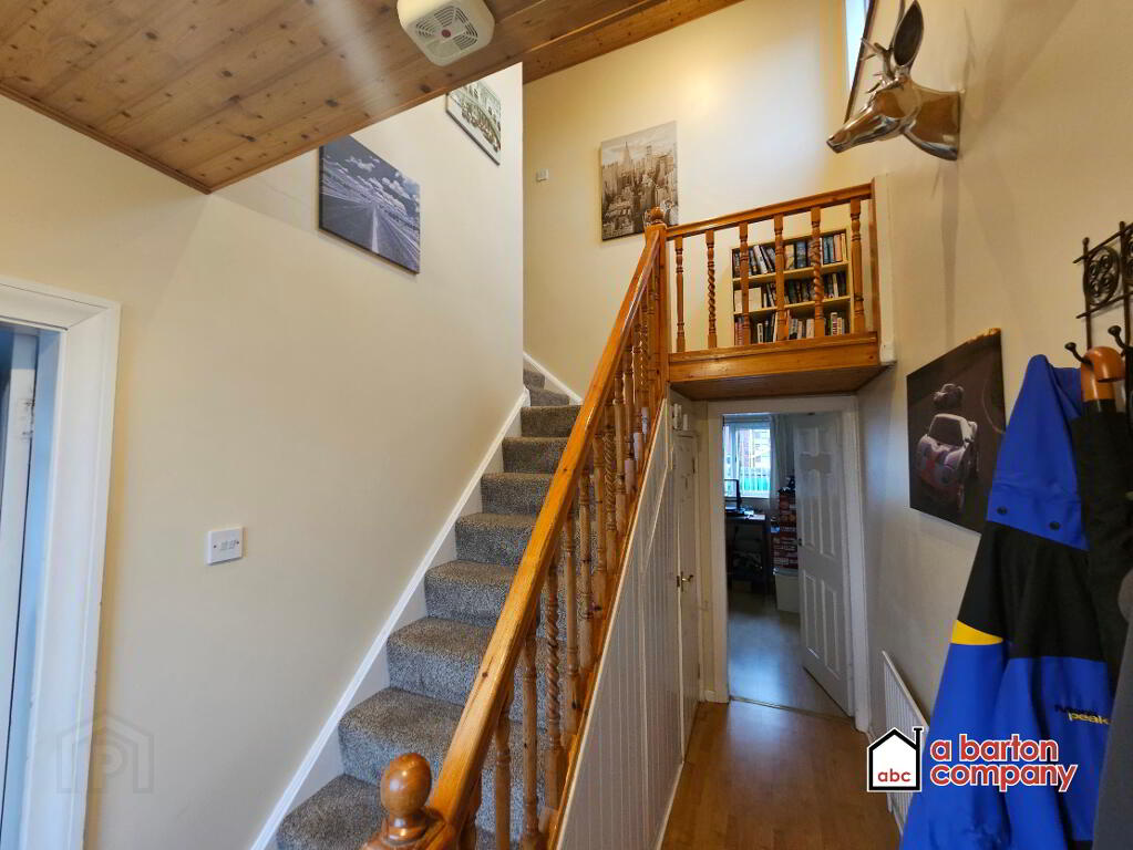 Photo 11 of 5 Ravelston Parade, Fairview, Newtownabbey