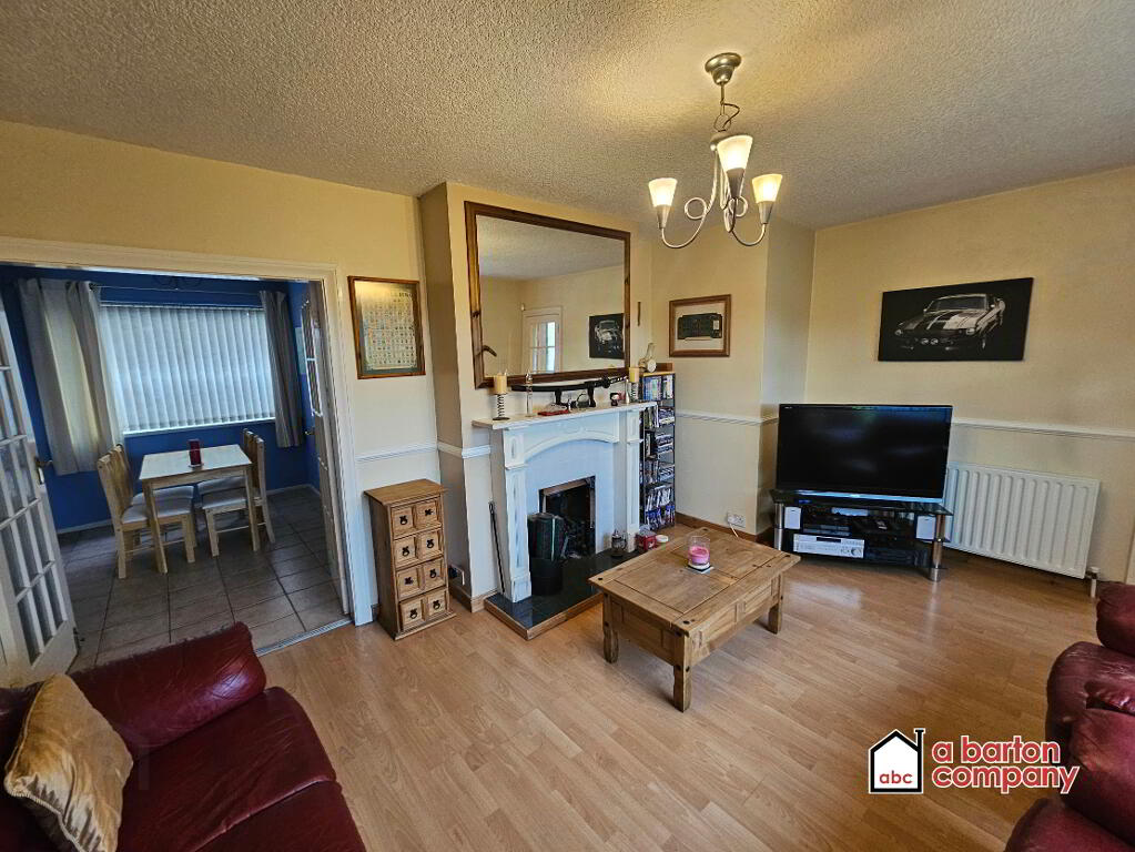 Photo 4 of 5 Ravelston Parade, Fairview, Newtownabbey