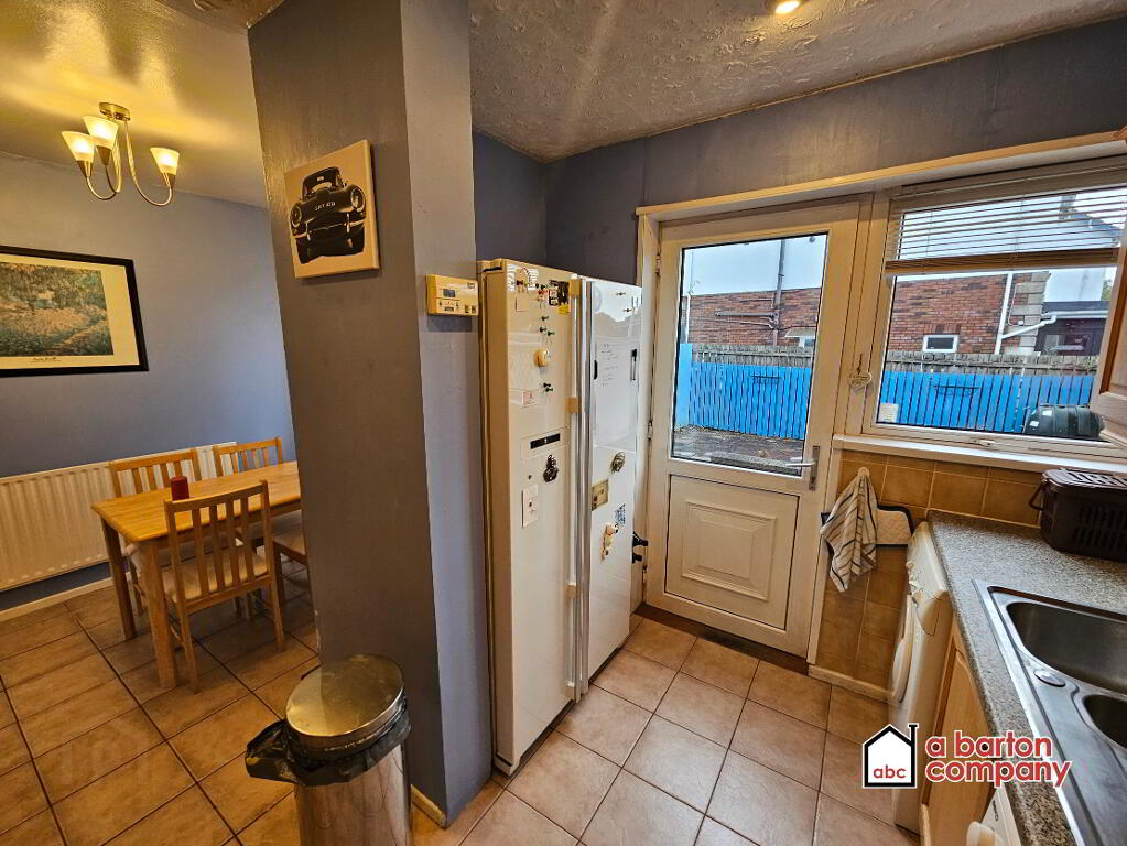 Photo 7 of 5 Ravelston Parade, Fairview, Newtownabbey