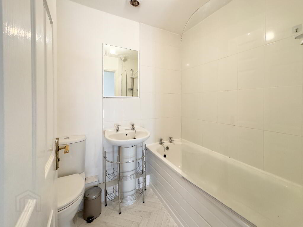 Photo 13 of 10 Ardenlee Green, Belfast