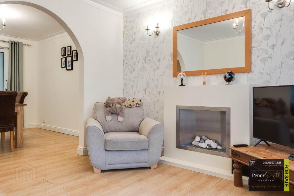 Photo 6 of 12 Drumglass Avenue, Bangor