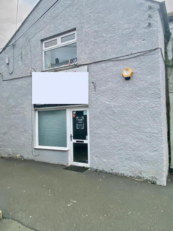 Photo 1 of 4 Brewery Lane, Cookstown