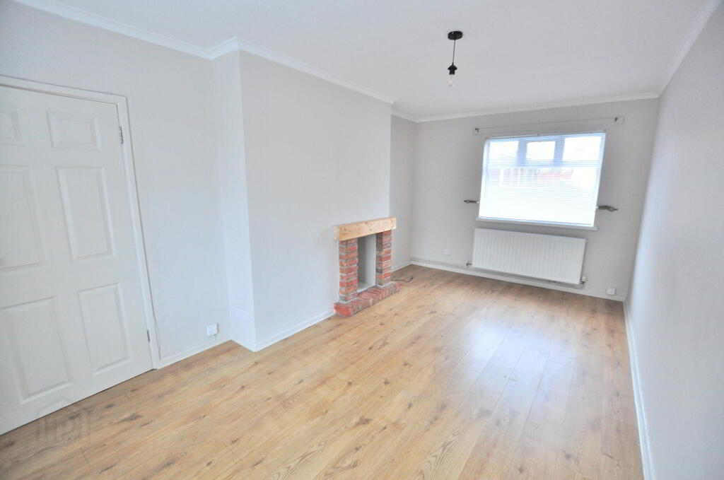 Photo 3 of 55 Clarawood Park, Belfast