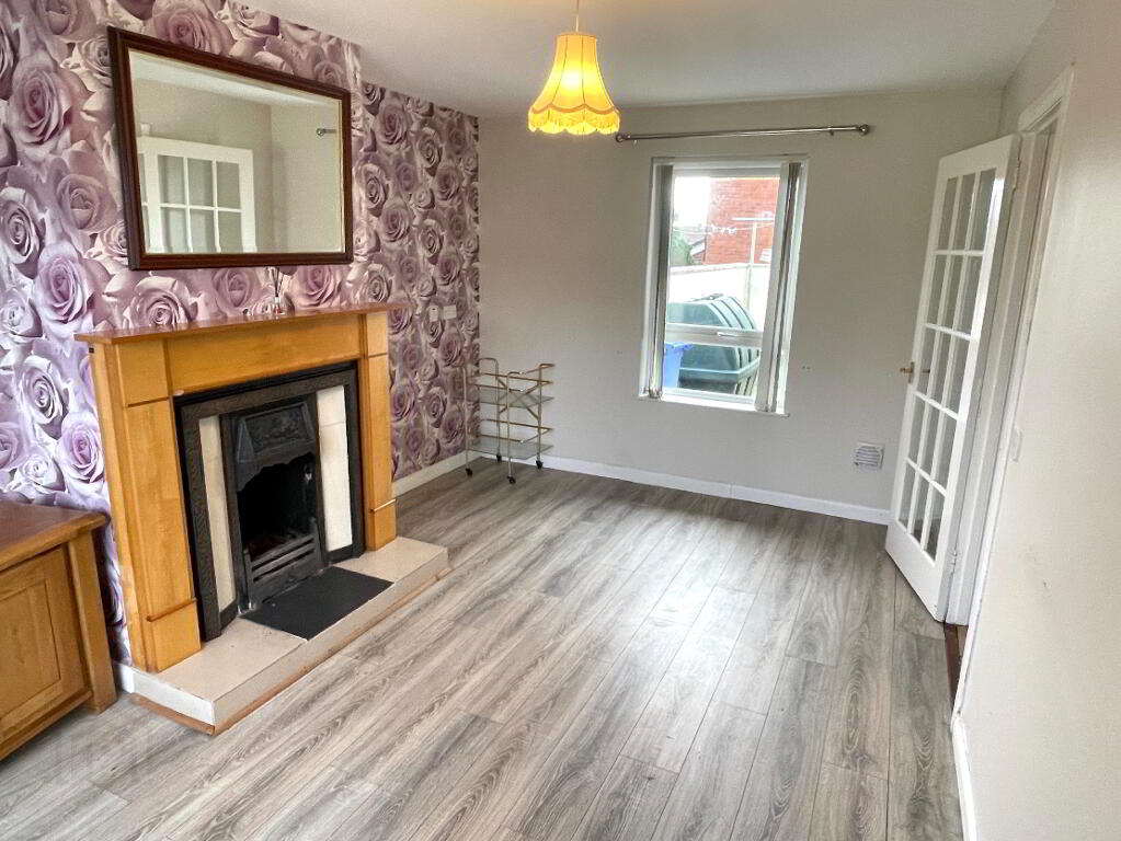 Photo 5 of 100 Millbrook Gardens, Castlederg