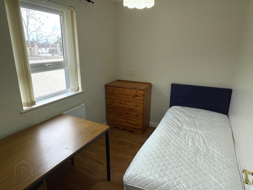 Photo 11 of 100 Millbrook Gardens, Castlederg