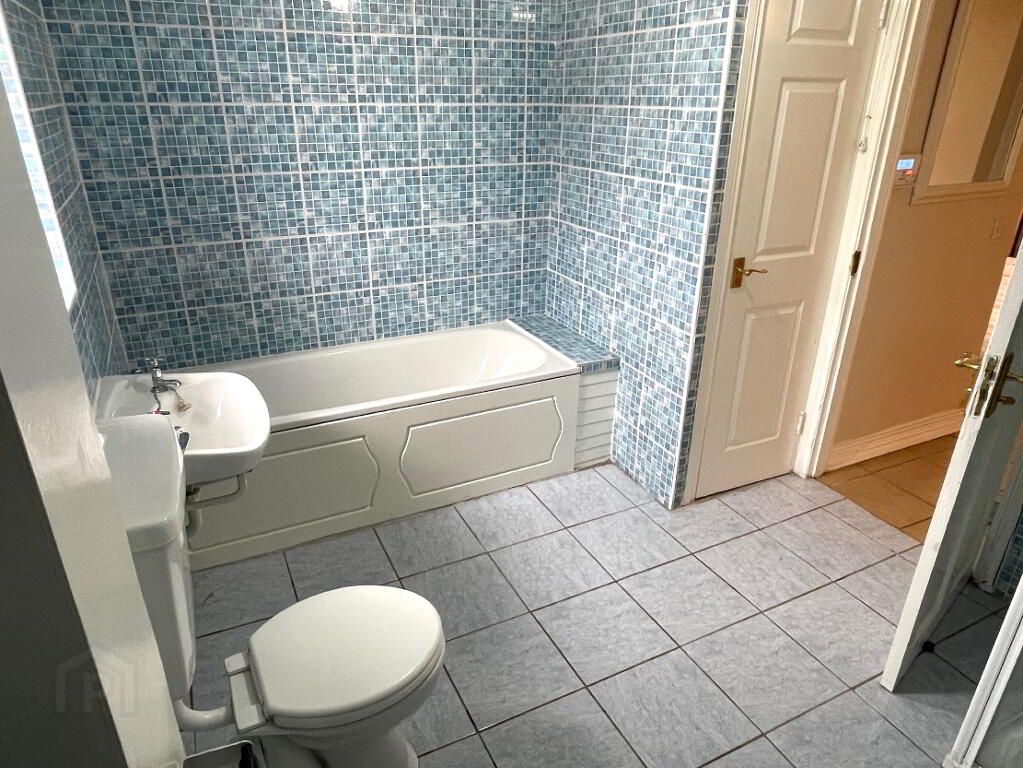 Photo 13 of 100 Millbrook Gardens, Castlederg