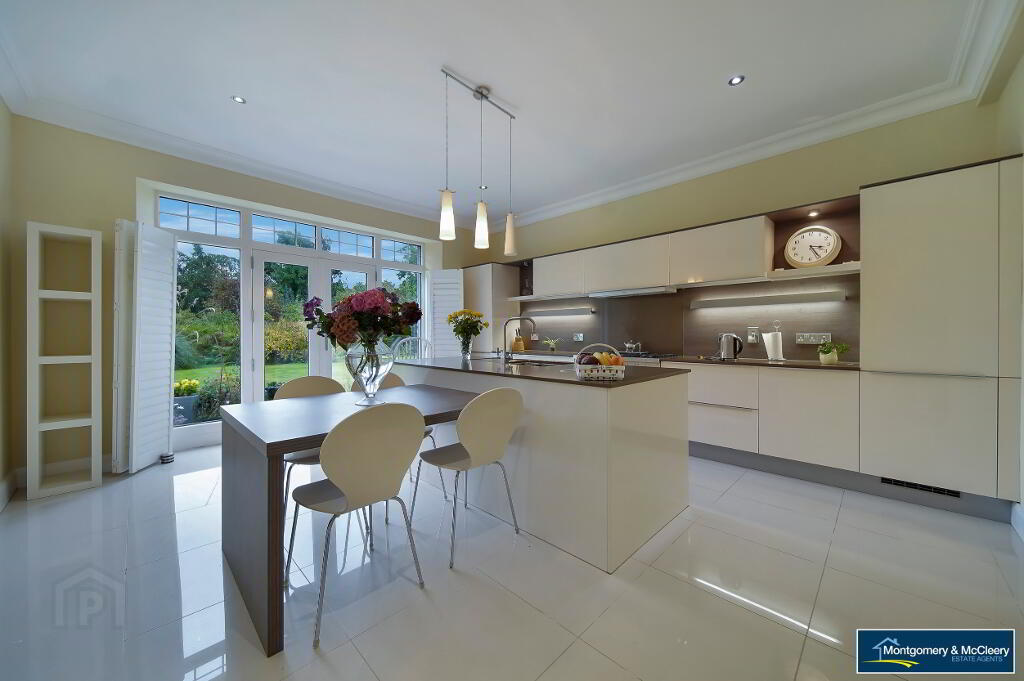 Photo 15 of 'Derryowen', 60 Buncrana Road, Cityside, Derry/Londonderry