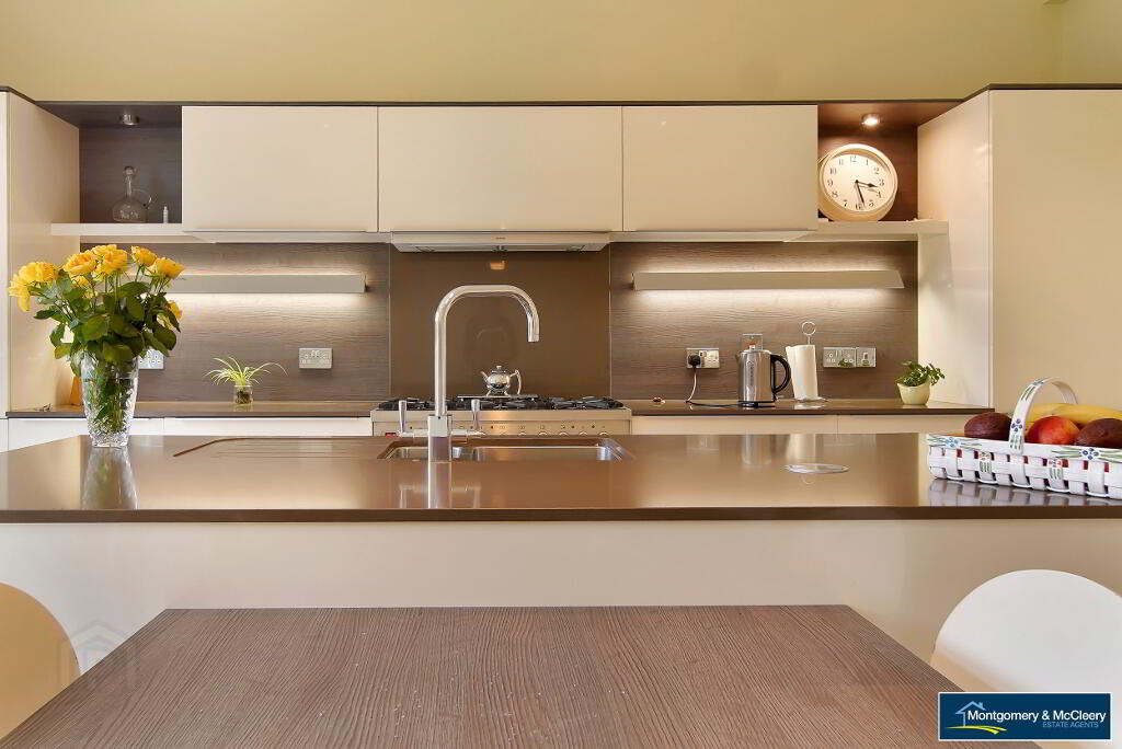 Photo 19 of 'Derryowen', 60 Buncrana Road, Cityside, Derry/Londonderry