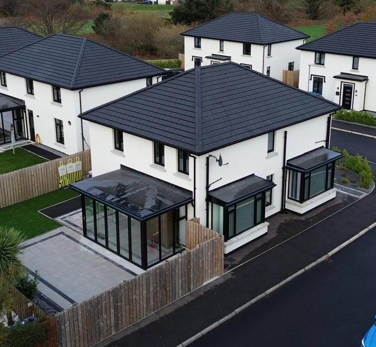 Photograph 1, 40 Tollymore Brae