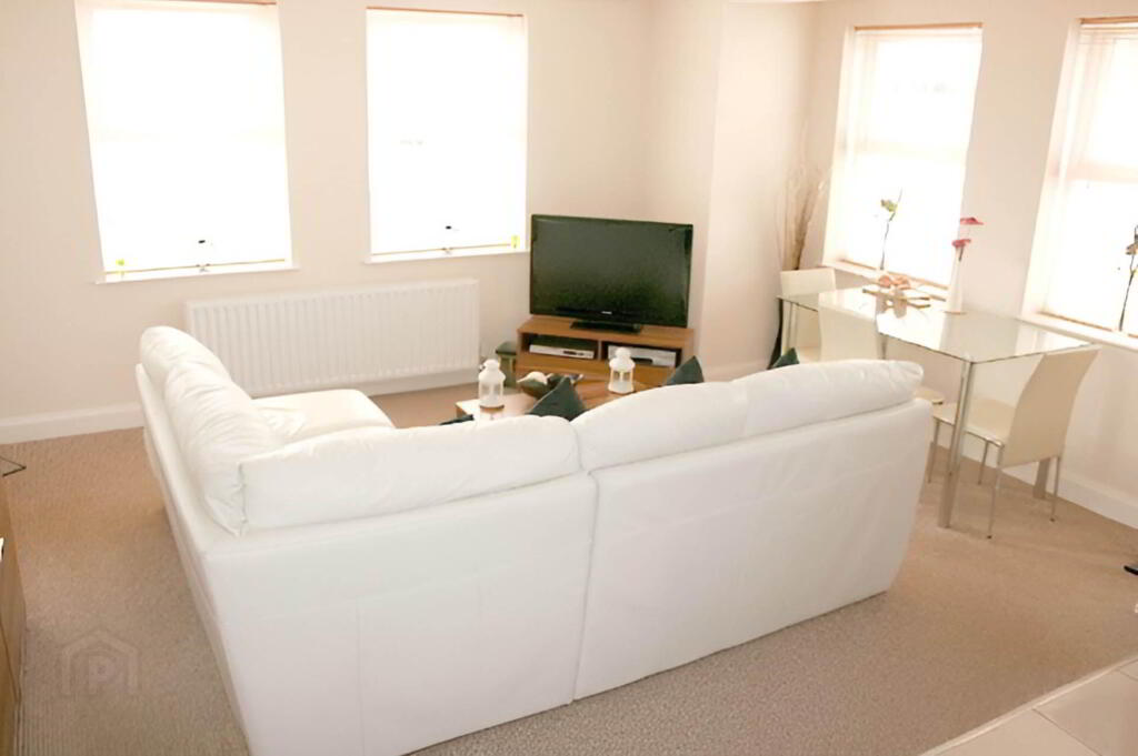 Photo 7 of 10 Linen Crescent, Bangor