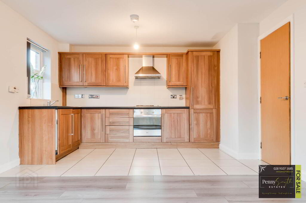 Photo 6 of 10 Linen Crescent, Bangor