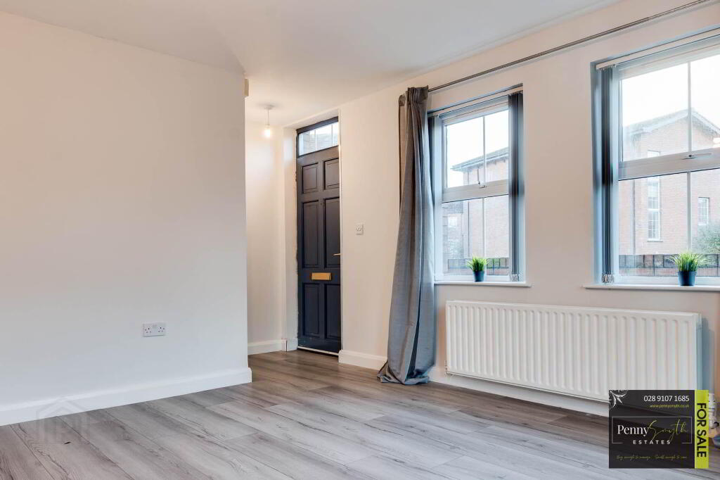 Photo 2 of 10 Linen Crescent, Bangor