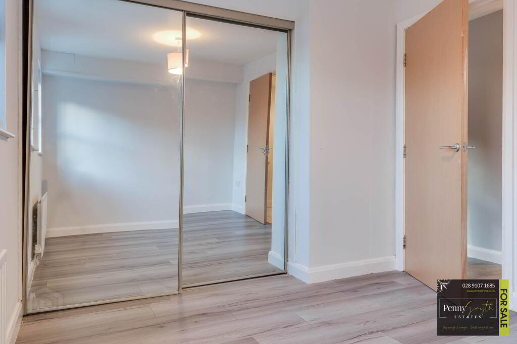 Photo 9 of 10 Linen Crescent, Bangor