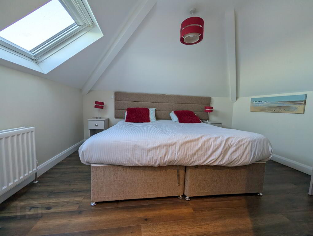 Photo 8 of Central Promenade, Newcastle