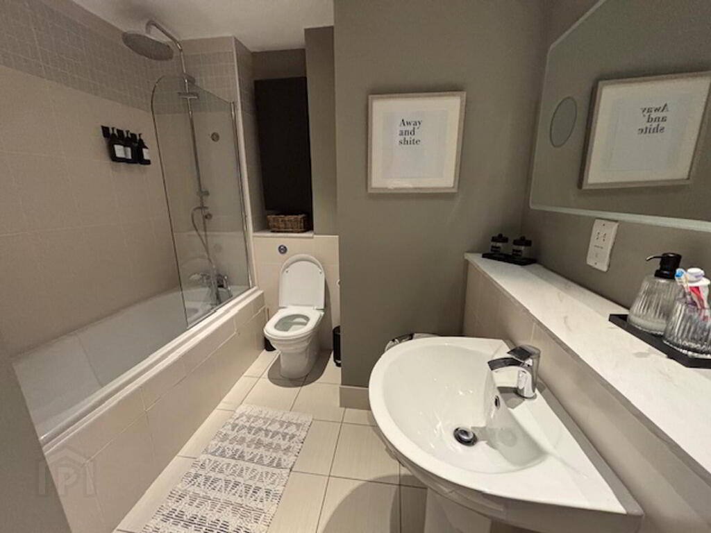 Photo 8 of 18-09 Obel, 62 Donegall Quay, Belfast