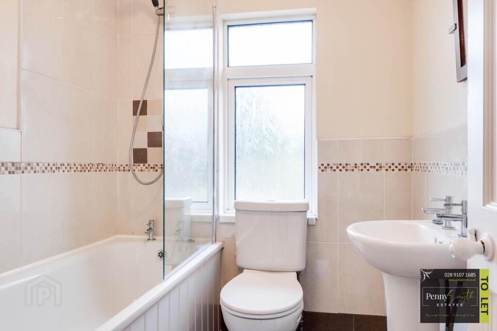 Photo 26 of 104 Bangor Road, Newtownards