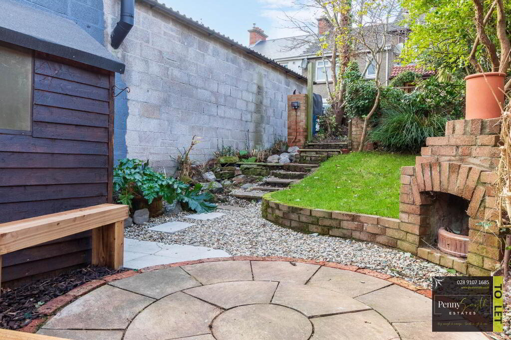 Photo 33 of 104 Bangor Road, Newtownards